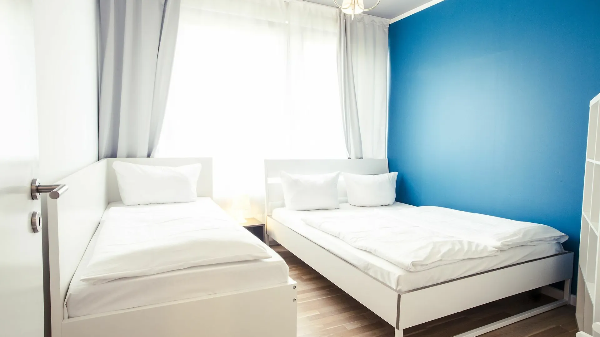 Hevals Grand Appartments Tempelhof Berlin 0*,