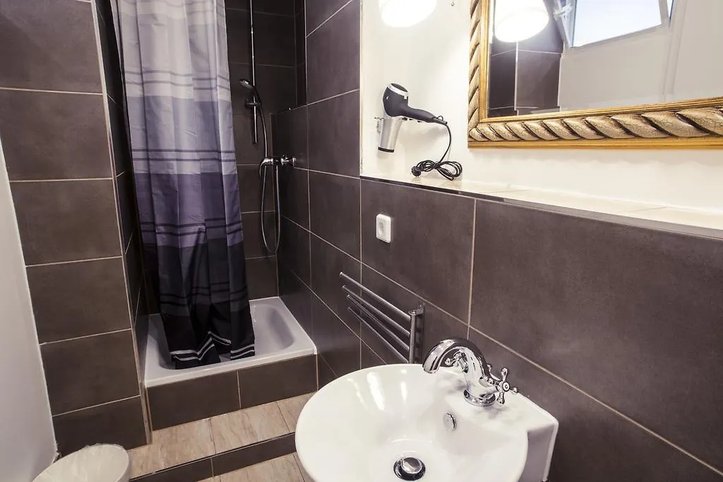 Hevals Grand Appartments Tempelhof برلين 0*,